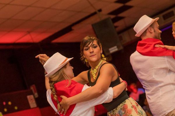 Esibizione di rueda de casino al RelaxClub a Padova