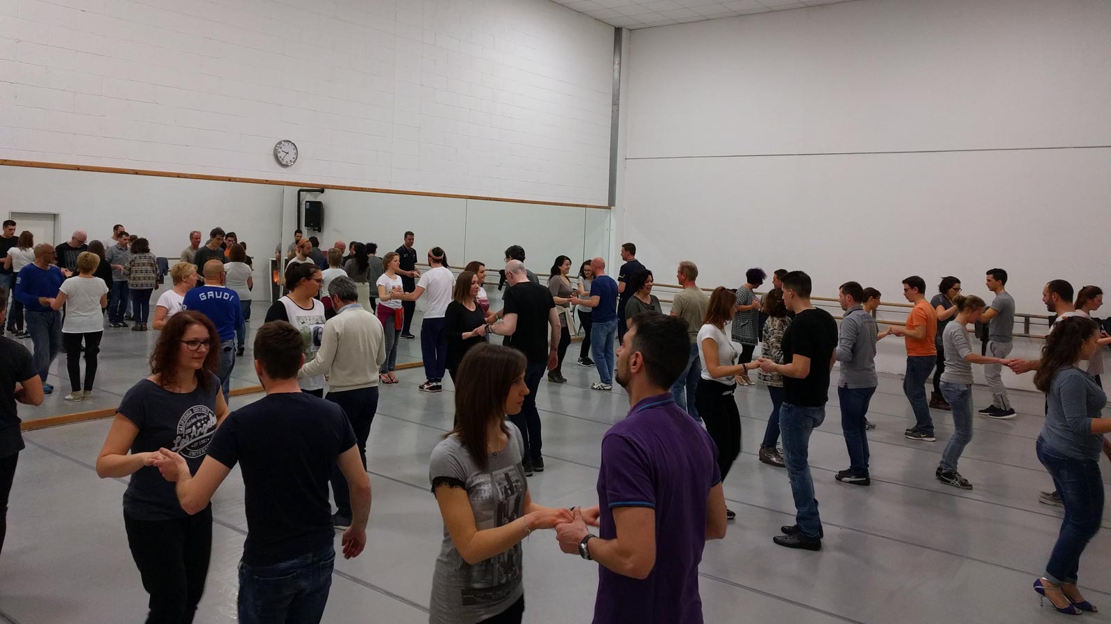 Nuova sede, nuovi corsi: salsa e non solo a Padova